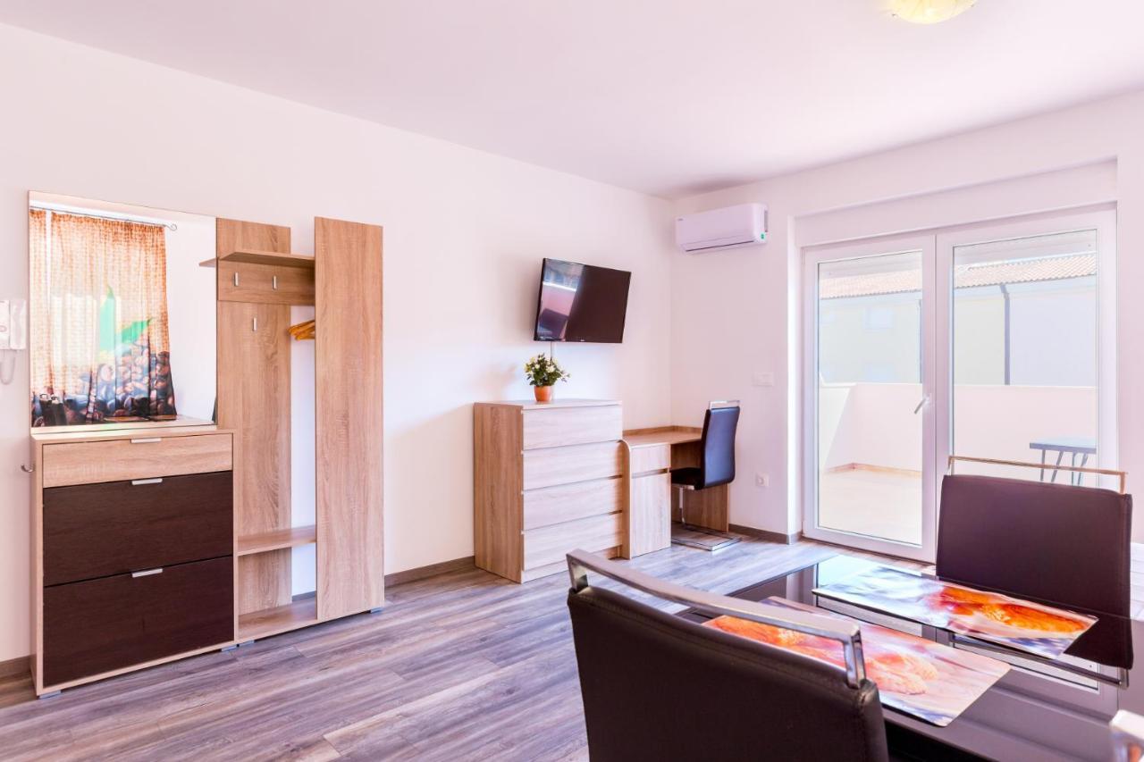 Apartamento Irina Medulin Exterior foto